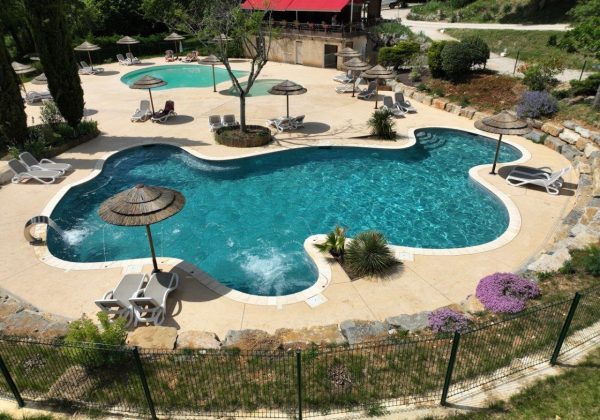 Camping La Truffiere à Saint Cirq Lapopie