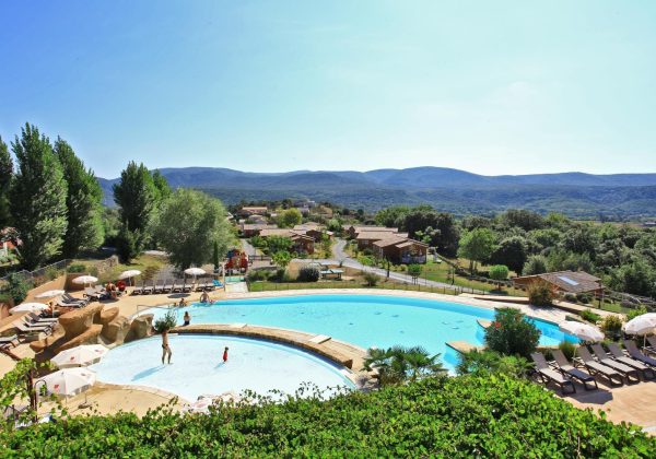 Camping Les Castels Domaine de Sévenier