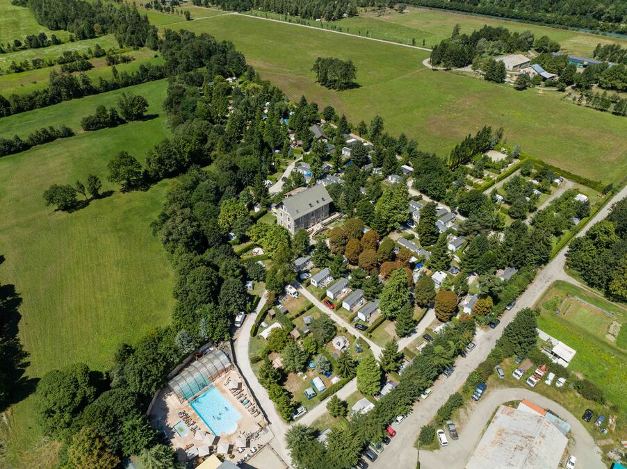 Camping Château de Rochetaillée