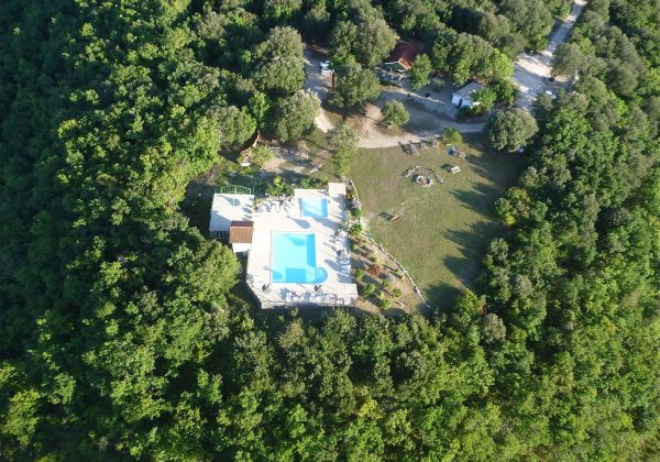 Camping Naturiste Les Manoques