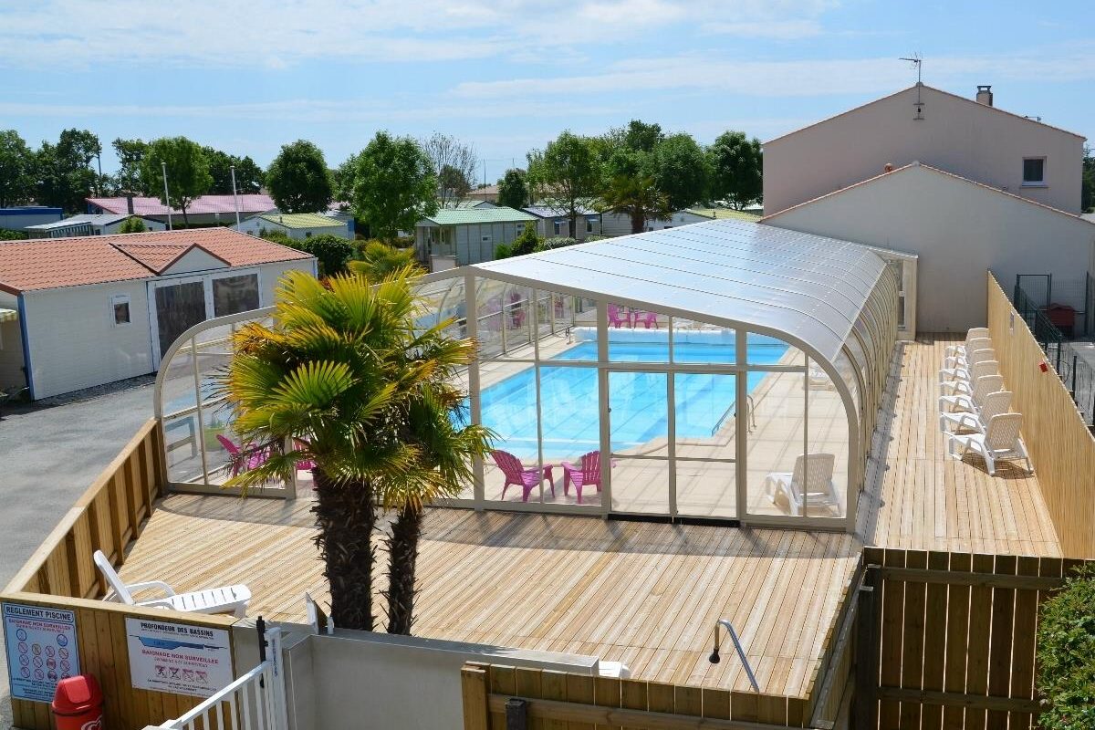 Camping Les Logeries