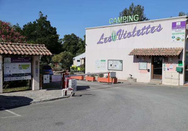 Camping Les Violettes