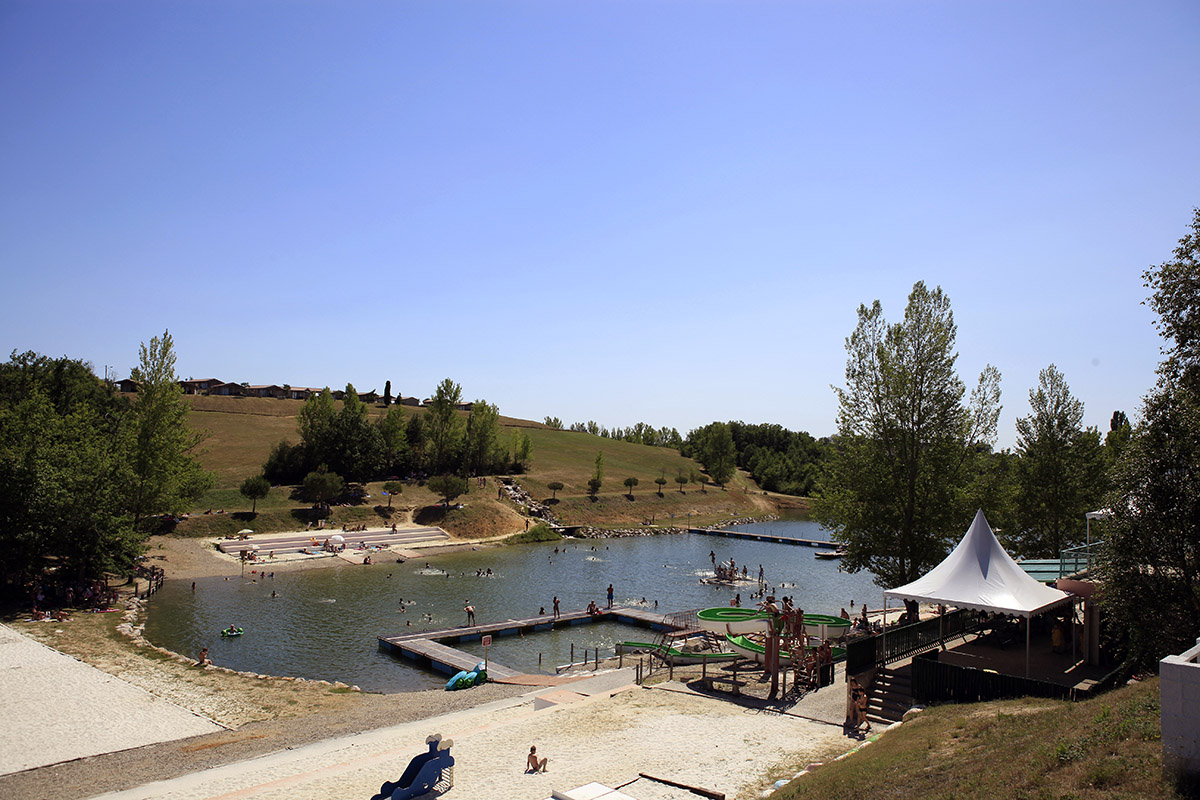 Camping Les Hameaux des Lacs – Terres de France