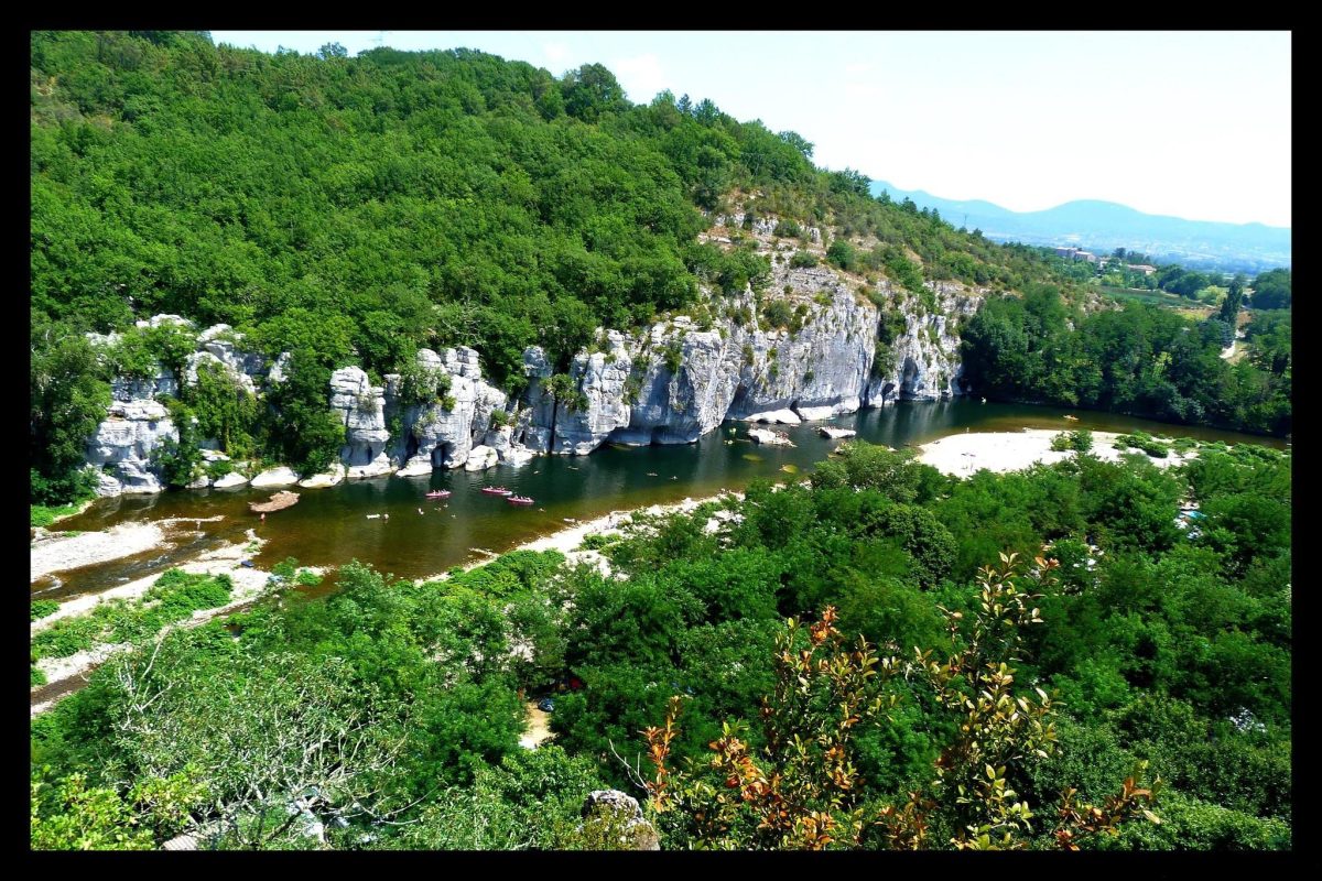 Camping Les Actinidias