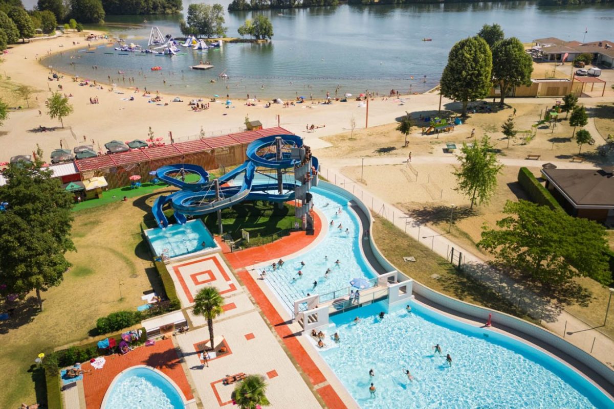 Camping et Base de Loisirs La Plaine Tonique