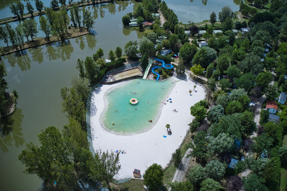 Camping Le Plan D’eau Saint Charles
