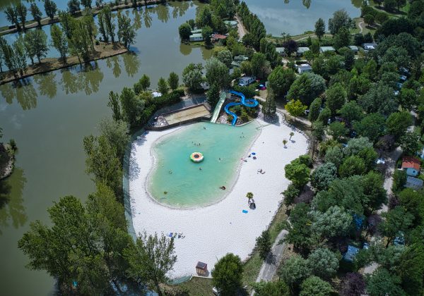 Camping Le Plan D’eau Saint Charles