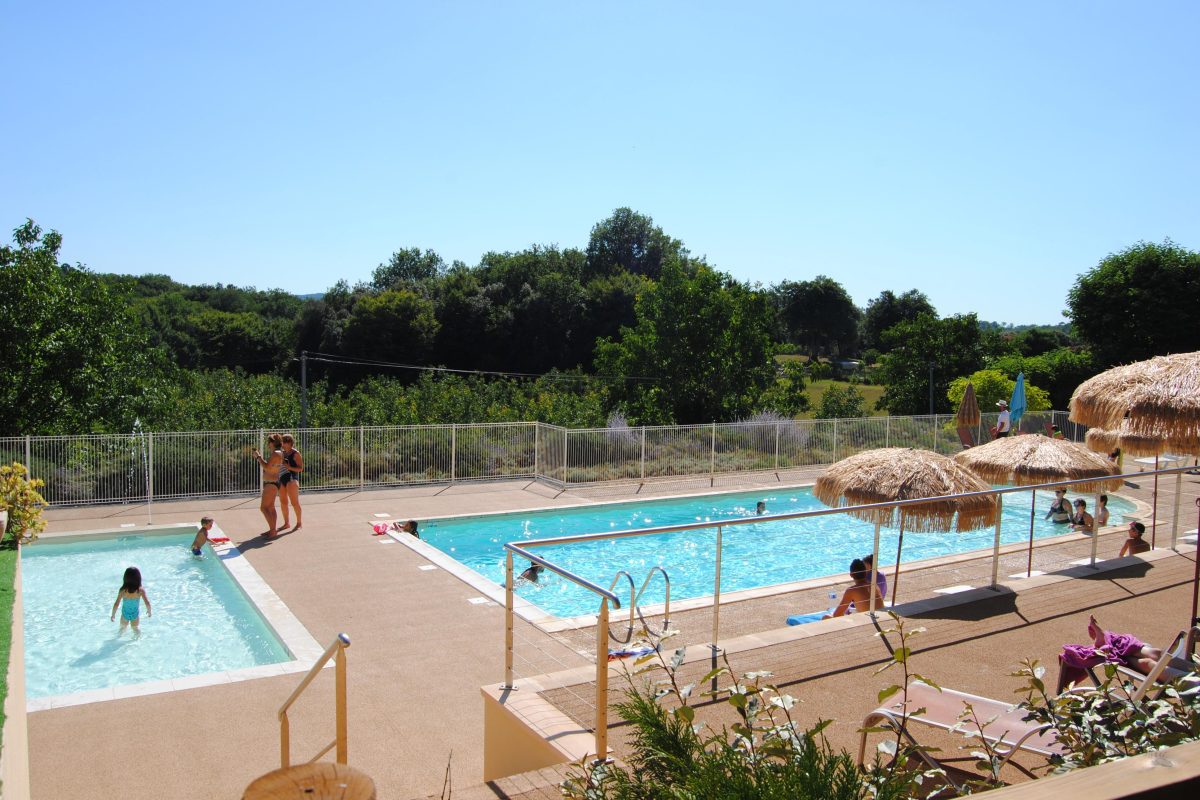 Camping à La Ferme Les Pierres Chaudes