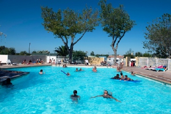 piscine camping les roquilles