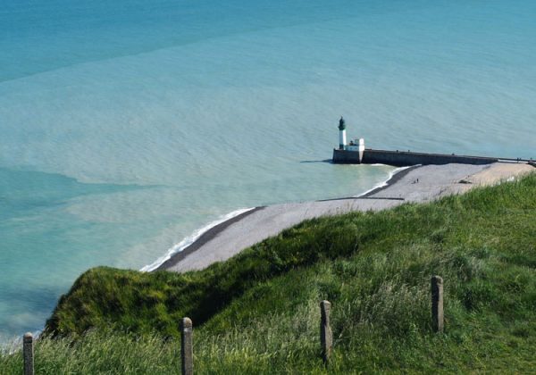 Die schönsten Wanderungen in der Normandie während eines günstigen Campingaufenthalts