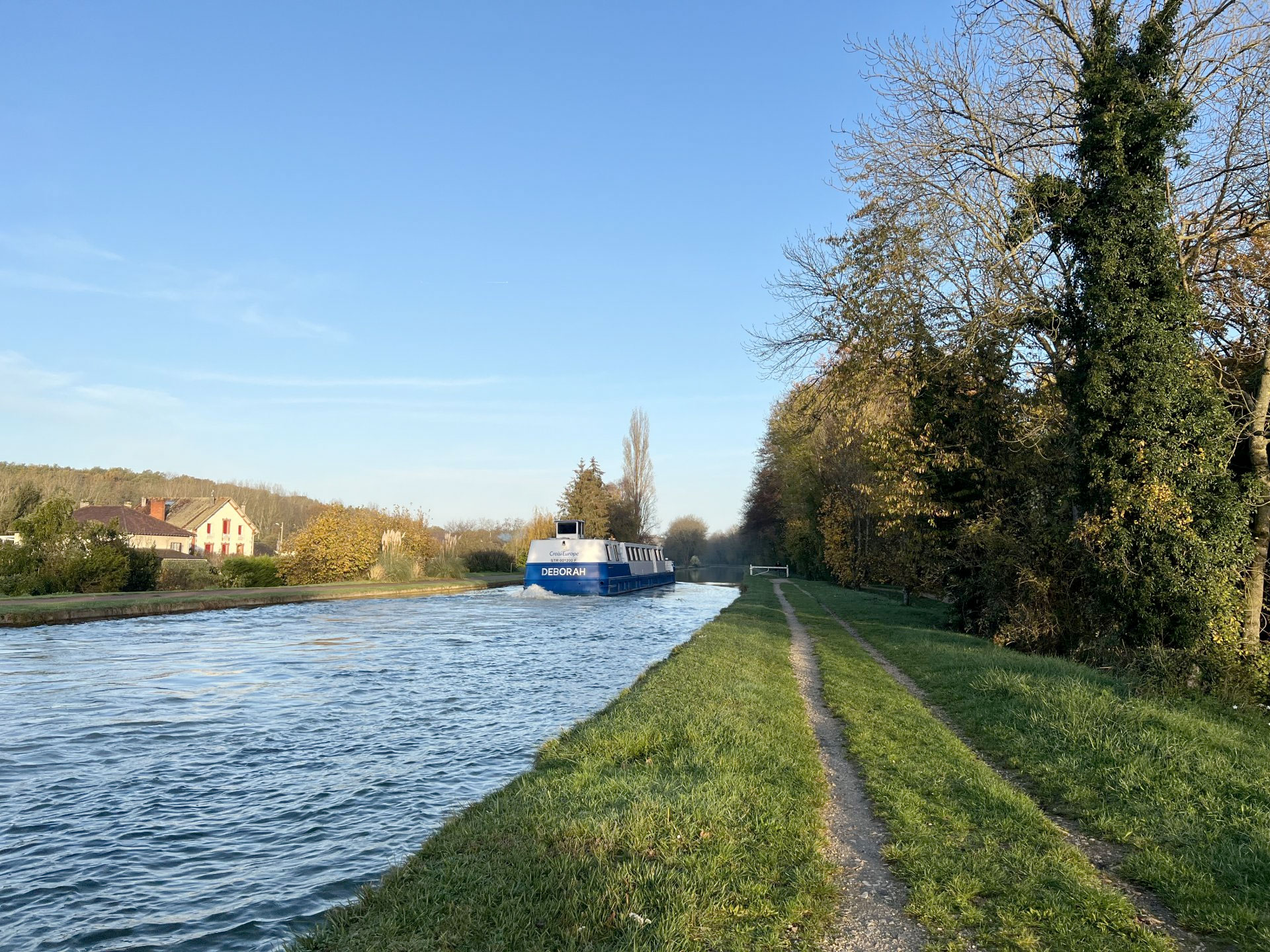 riviere-doree-canoe-loing
