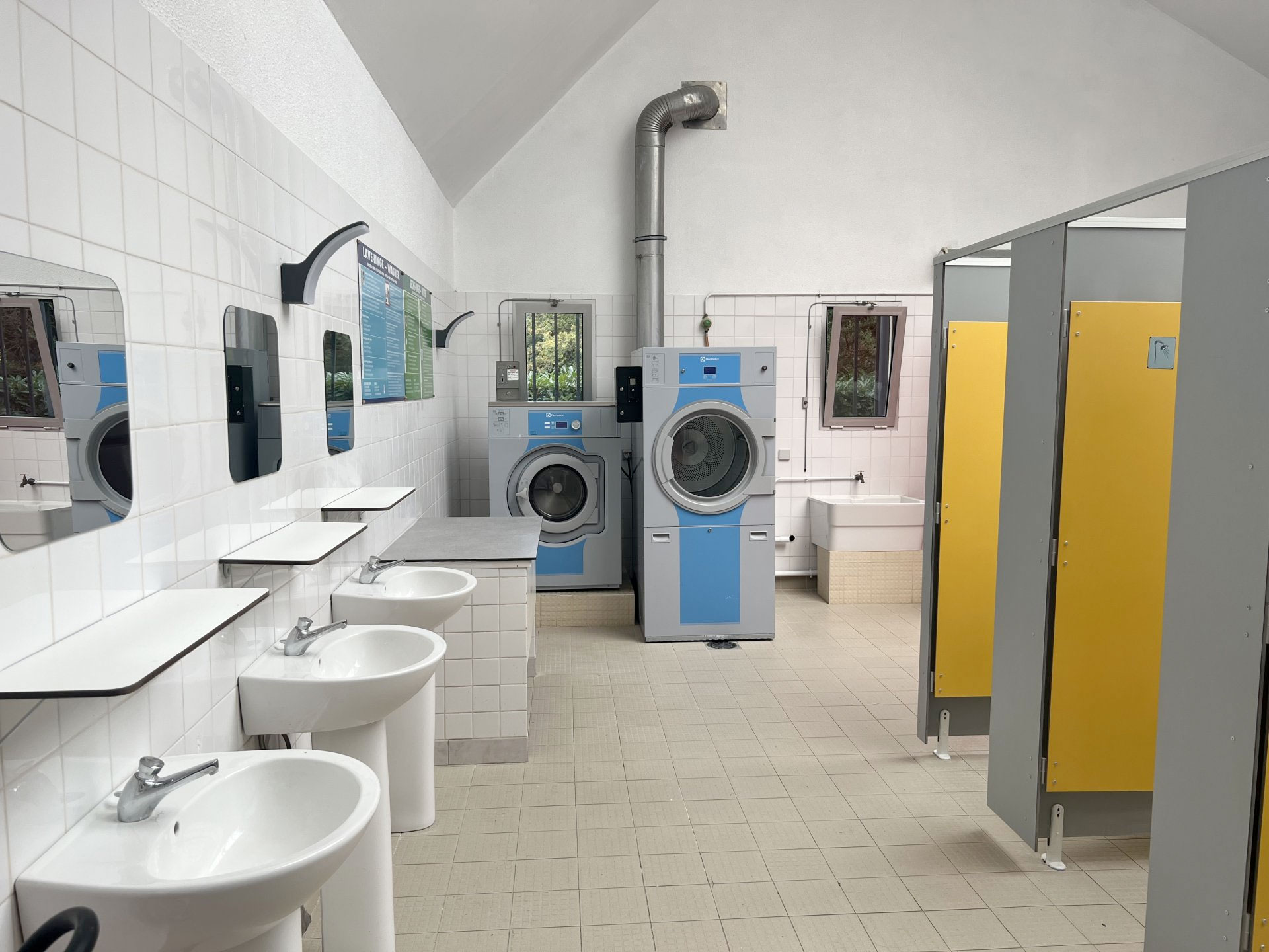 riviere-doree-sanitaires