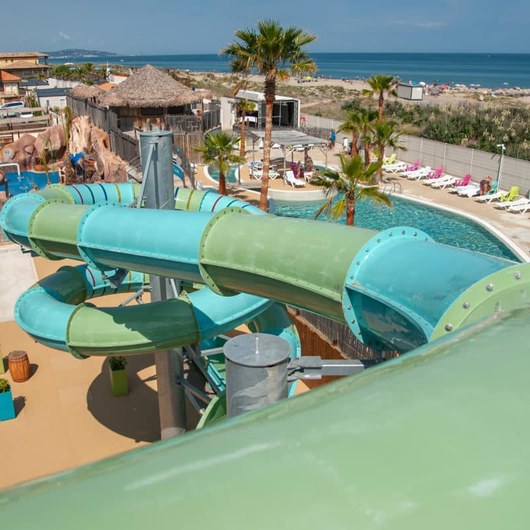 Camping Robinson 4 etoiles Marseillan Plage piscine chauffee acces direct plage